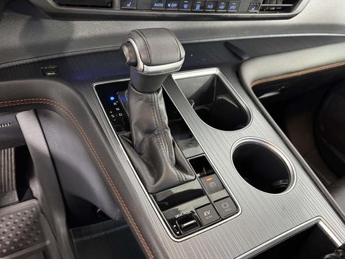 Celestial Silver Metallic 2021 Toyota Sienna XSE 7 Passenger