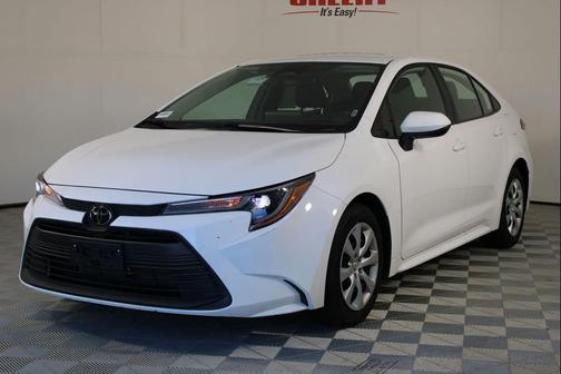 Ice 2025 Toyota Corolla LE