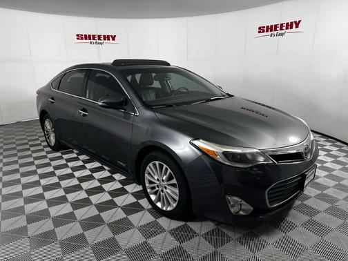 Magnetic Gray Metallic 2013 Toyota Avalon Hybrid Limited