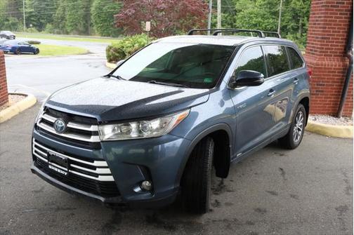 2019 Toyota Highlander Hybrid XLE