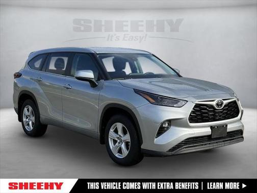 2024 Toyota Highlander LE