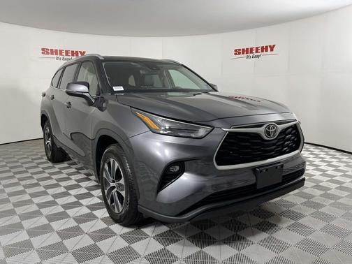 2024 Toyota Highlander XLE