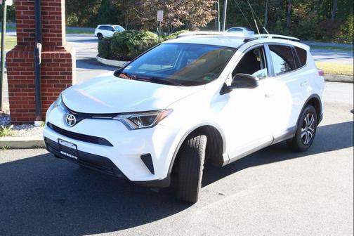 2016 Toyota RAV4 LE