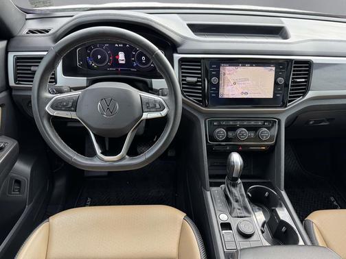 2022 Volkswagen Atlas Cross Sport 2.0T SEL