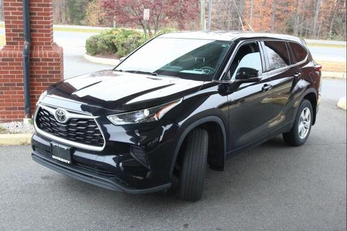 2022 Toyota Highlander L