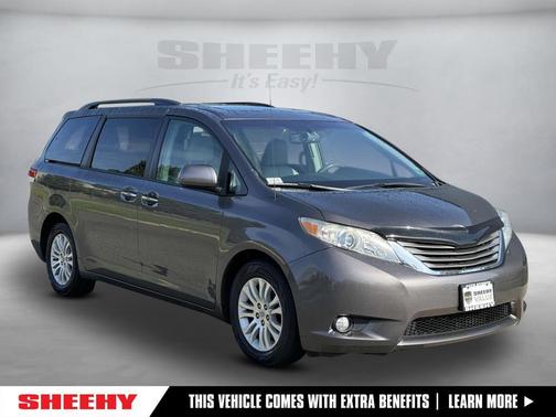 2013 Toyota Sienna XLE