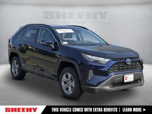 2022 Toyota RAV4 Hybrid XLE