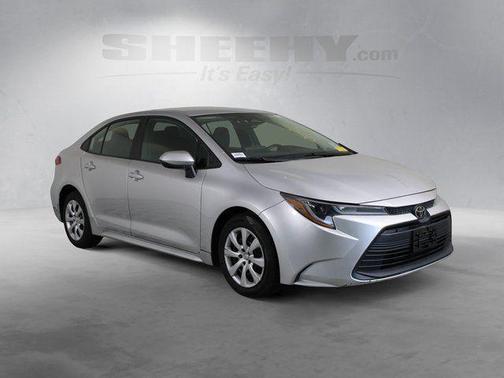 Classic Silver Metallic 2023 Toyota Corolla LE