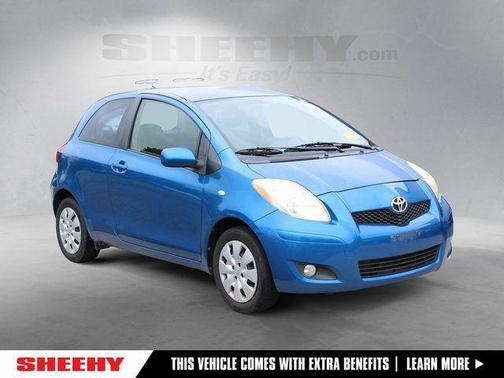 Blazing Blue Pearl 2011 Toyota Yaris Base