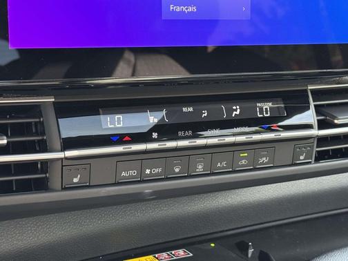 Midnight Black Metallic 2026 Toyota Sienna Woodland Edition