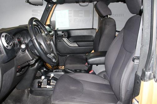 Dune 2013 Jeep Wrangler Sport