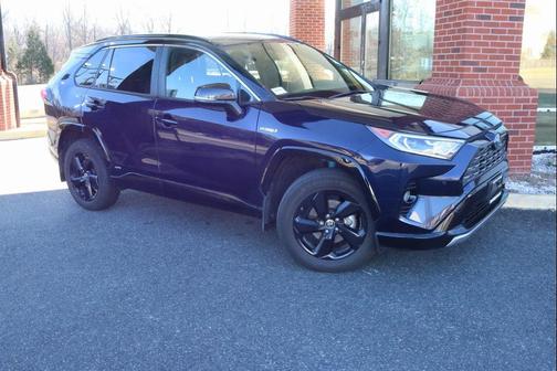 2019 Toyota RAV4 Hybrid SE