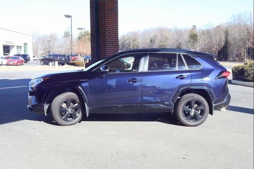 2019 Toyota RAV4 Hybrid SE