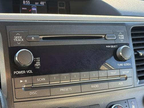 2012 Toyota Sienna LE