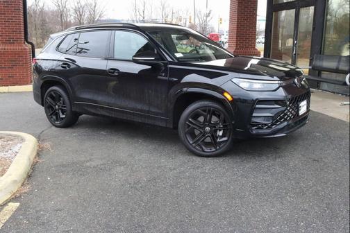 2025 Volkswagen Tiguan 2.0T SE R-Line Black 4MOTION