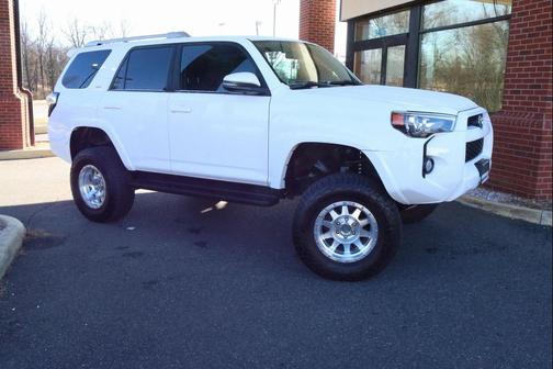 2017 Toyota 4Runner SR5 Premium