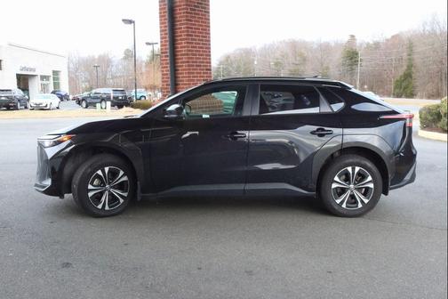 2024 Toyota bZ4X XLE