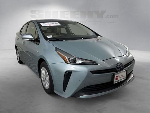 2019 Toyota Prius LE