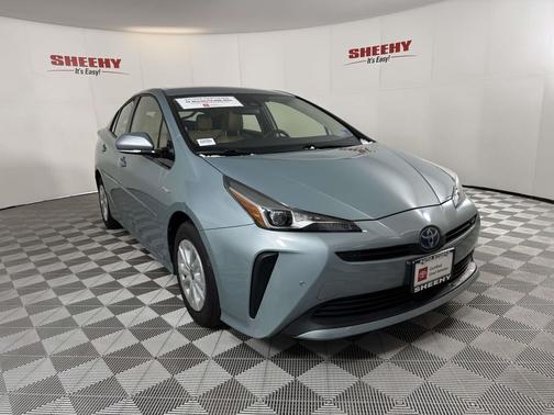 2019 Toyota Prius LE