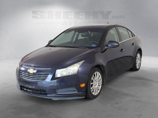Blue 2013 Chevrolet Cruze 1LT