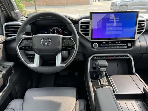 2025 Toyota Tundra Platinum