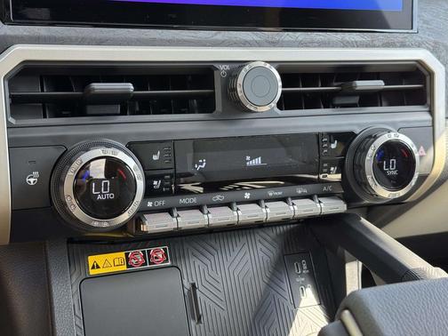2025 Toyota Tacoma Limited
