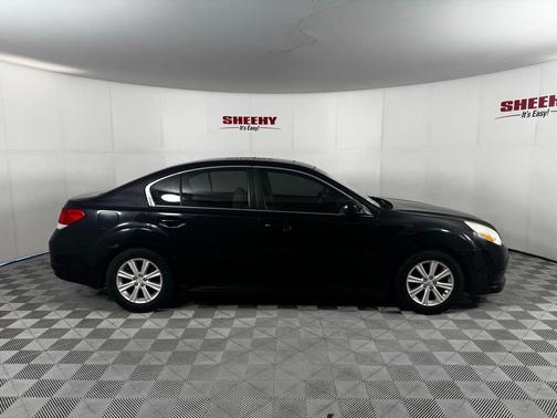 Crystal Black Silica 2010 Subaru Legacy Premium