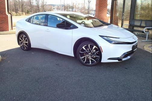 2025 Toyota Prius Plug-In Hybrid XSE Premium