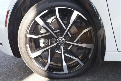 2025 Toyota Prius Plug-In Hybrid XSE Premium