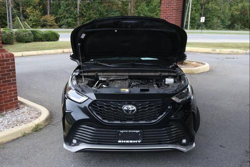 2023 Toyota Highlander XSE