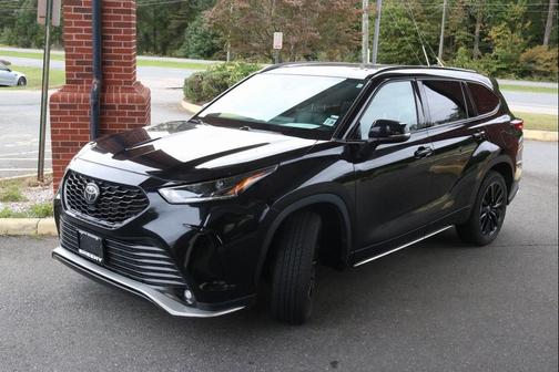 2023 Toyota Highlander XSE