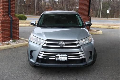 2018 Toyota Highlander LE