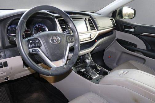 Predawn Gray Mica 2015 Toyota Highlander Limited