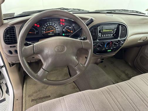 2002 Toyota Tundra Base