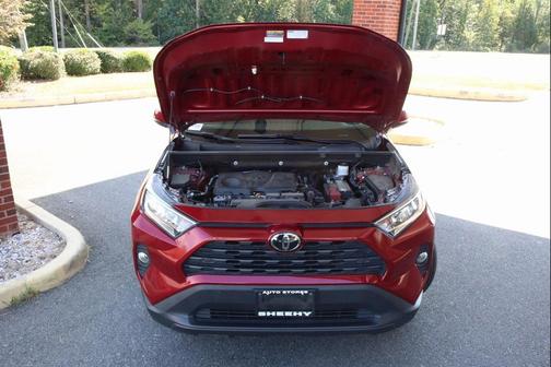 2019 Toyota RAV4 XLE Premium