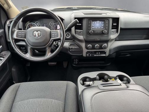 2019 RAM 3500 Tradesman Crew Cab 4x4 8' Box