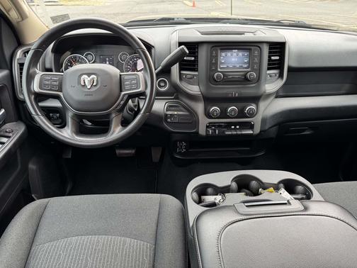 2019 RAM 3500 Tradesman Crew Cab 4x4 8' Box