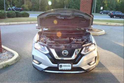 2020 Nissan Rogue SL