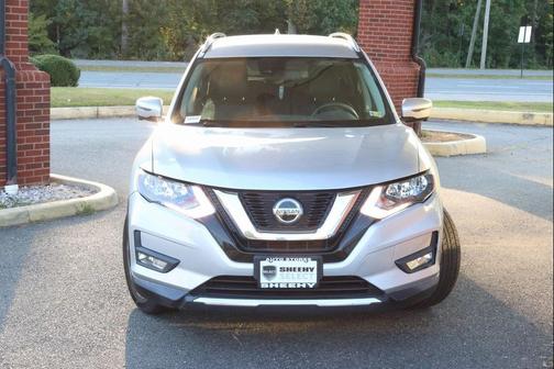 2020 Nissan Rogue SL