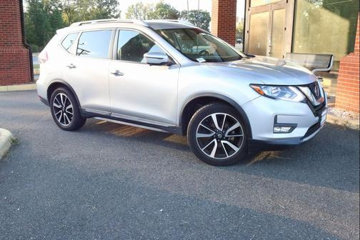 2020 Nissan Rogue SL