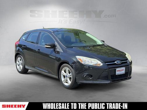Tuxedo Black Metallic 2014 Ford Focus SE