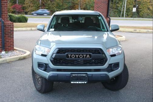 2022 Toyota Tacoma SR5