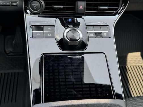 2025 Toyota bZ4X XLE