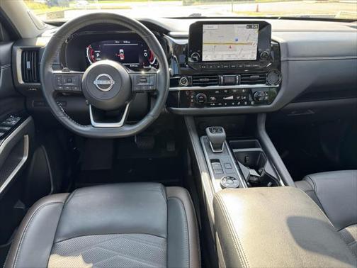 2024 Nissan Pathfinder Platinum 4WD