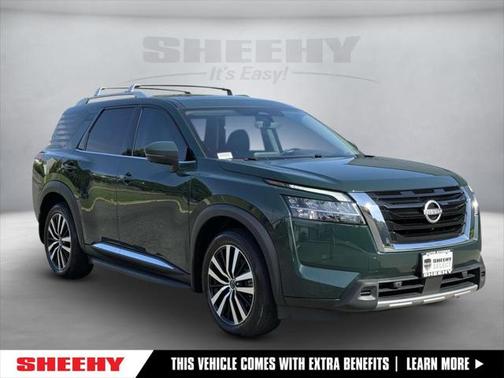 2024 Nissan Pathfinder Platinum 4WD