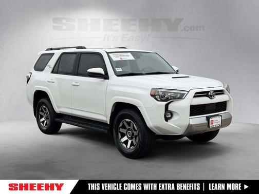 Blizzard Pearl 2023 Toyota 4Runner TRD Off Road