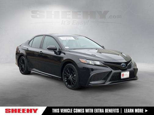 2022 Toyota Camry Nightshade Edition Hybrid