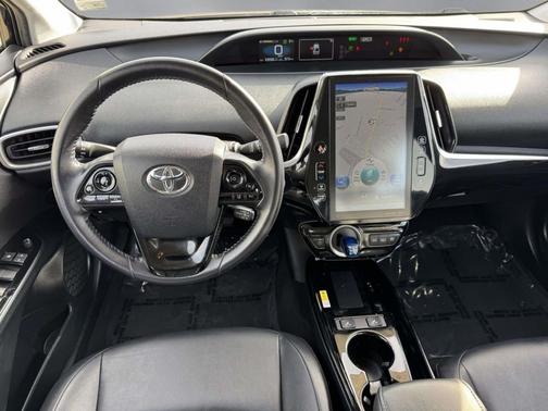 2022 Toyota Prius Prime XLE