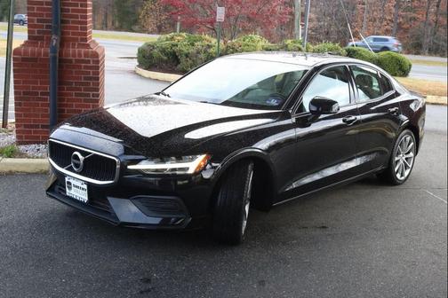 2019 Volvo S60 T6 Momentum