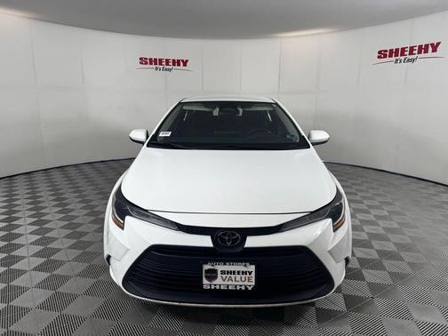 Ice Cap 2023 Toyota Corolla LE
